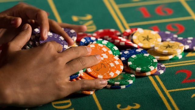 aboutslots کھلاڑیوں کے لیے لائیو کیسینو سیکشن